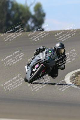 media/Sep-21-2025-TrackDaz (Sun) [[277c75b276]]/B Group/1220pm (Turn 2)/